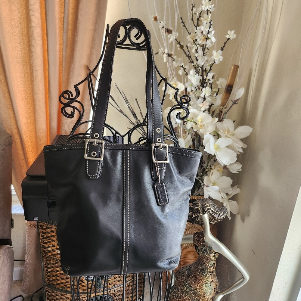 COACH Leather Hampton Buckle Bucket Bag